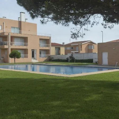 Litoral -- Apartamento