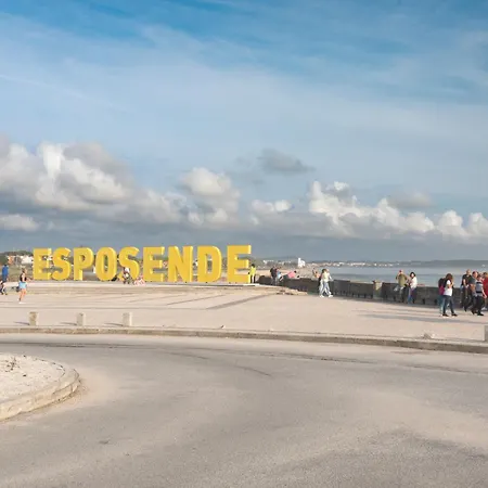 Litoral -- Apartamento Esposende