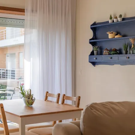 Litoral -- Apartamento *